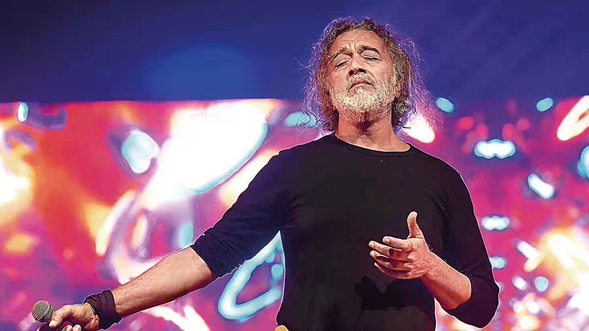 Lucky Ali live
