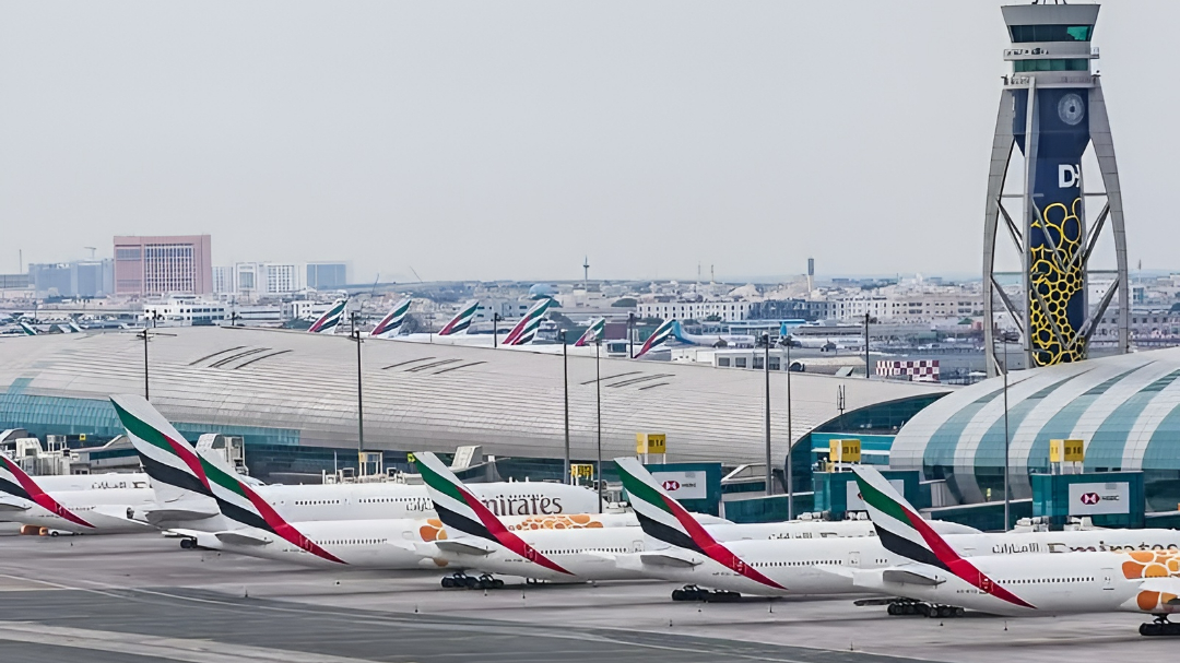 Dubai Airport’s ‘Click & Travel’ Service Explained: How Mobile Immigration Works