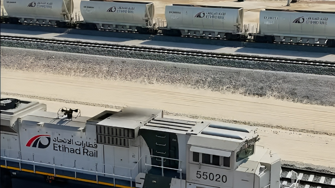 Etihad Rail launches direct cargo service from Fujairah to Abu Dhabi’s Industrial City