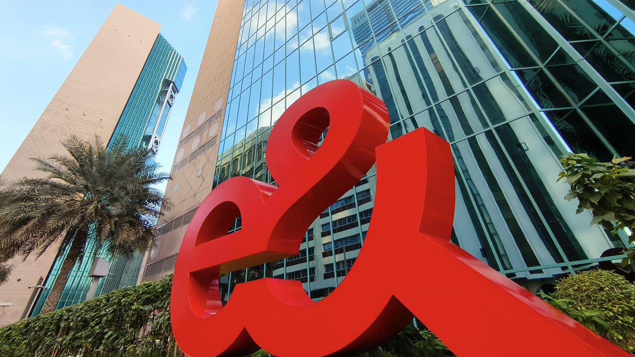 e& UAE launches secure website hosting service with 24/7 NOC and SOC monitoring