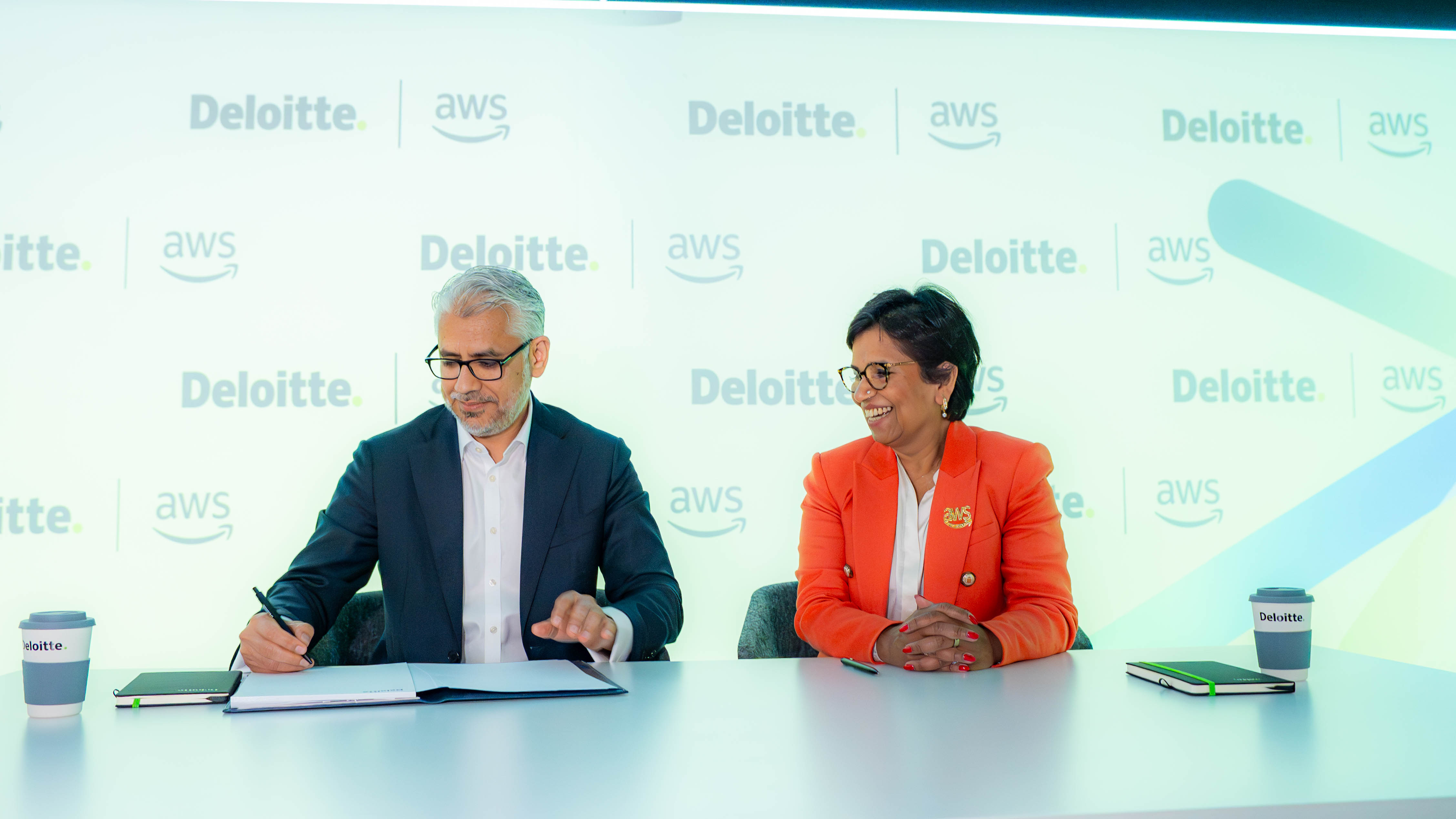 Deloitte, AWS to Channel $1 Billion in Cloud and AI Services Across the Middle East by 2030